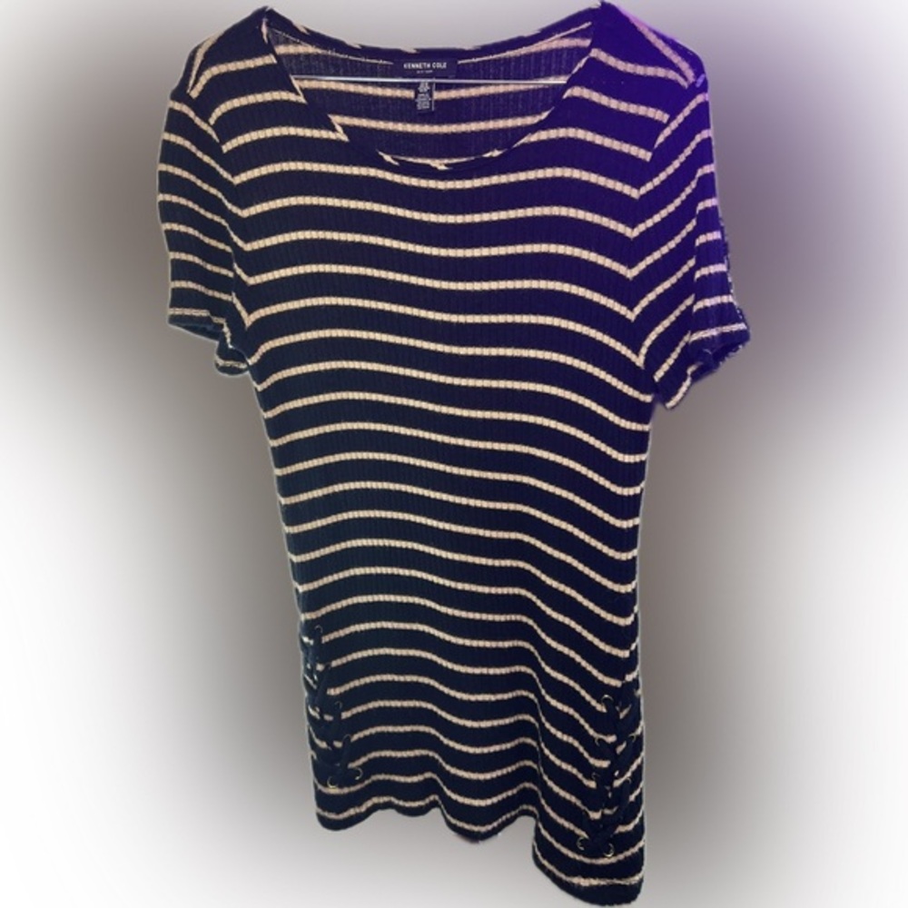 Kenneth Cole Black and Tan Striped Short Sleeve Tee